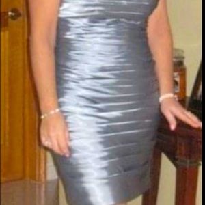 8P Adrianna Papel ruched ice blue dress.